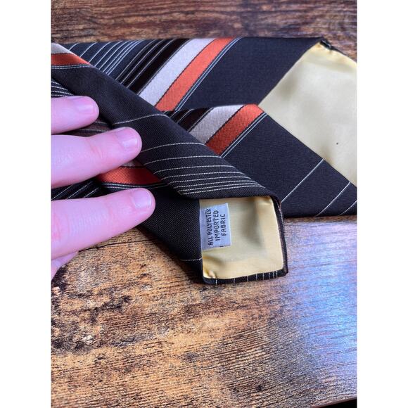 1970s Beau Brummell Brown Orange Fall Stripes Old Money Corporate Office Tie - Picture 8 of 9